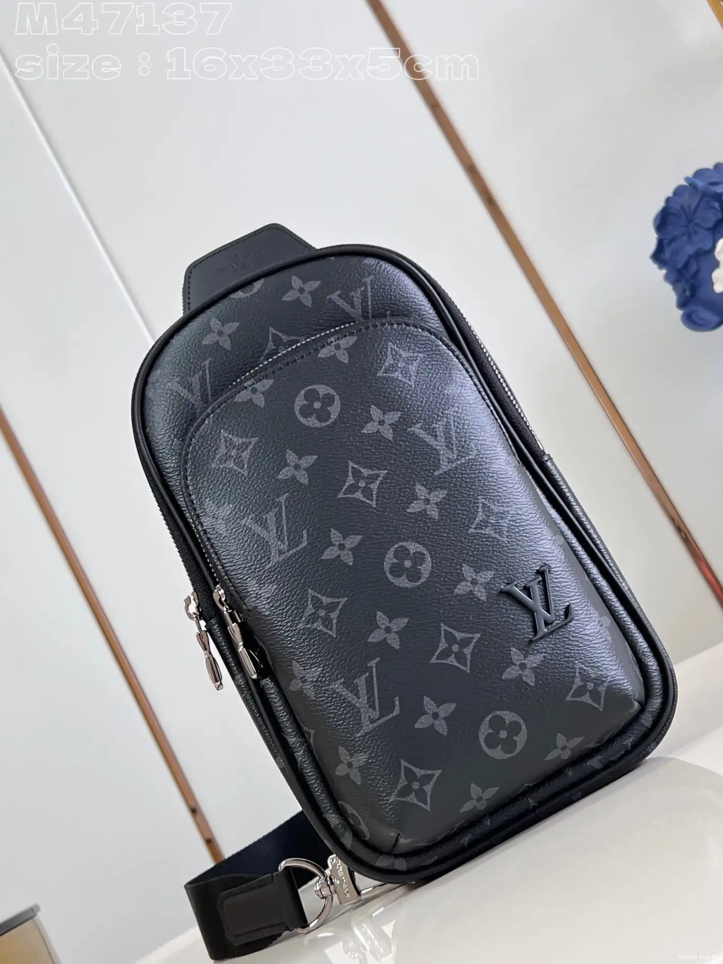 Affordable VUITTON Slingbag-16*33*5.7CM Avenue LOUIS 0526
